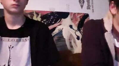 Gay guy helps his straight buddy on webcam!