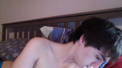 Jessys Young Cum Shots Handjob - A Gay Porn Adventure!