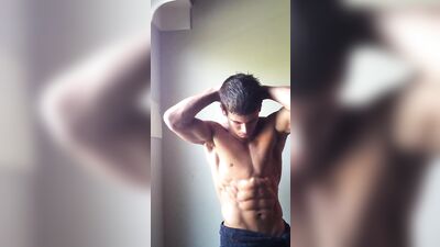 Muscle Hunt: Amateur Straight Boys