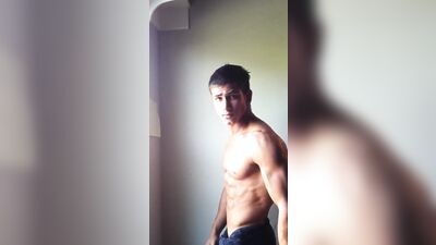 Muscle Hunt: Amateur Straight Boys