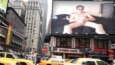 Me in NYC: Amateur Jerk Off