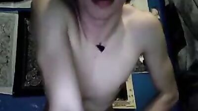 Blonde dildoing on cam