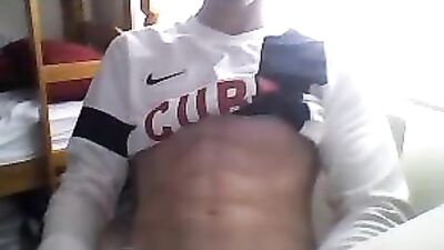 Cumming for Cube Hottie in Nike Shirtie: Gay Porns Newest Sensation!