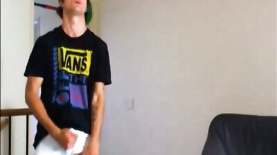 Intense Solo Cum Shots: Exploring the World of Gay Porn