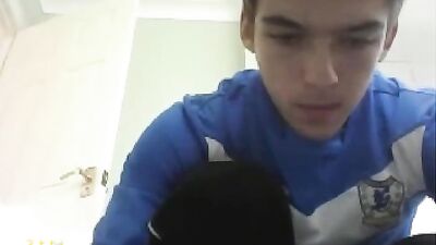 Cumming with Cute Sportsman - Amateur Handjobs and Cumshots