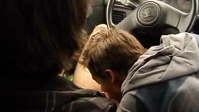 Hitch-hiker sucks attractive guy XXX