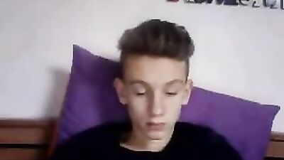 Croatian Youngster Masturbates Again: Amateur Cum Shots and Handjobs!