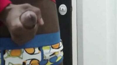 Old School Cumshots: Best Friends Amateur Handjobs