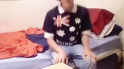 Sexy Bedroom Antics with Amateur Cum Shots and Handjobs