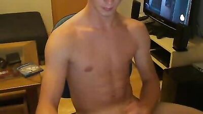 Cumming Young! Blonde Web-Cam Solo