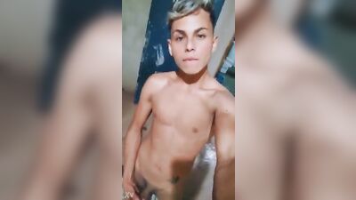 Big Cocks Amateur: A Pretty Picture for Gay Porn Lovers!