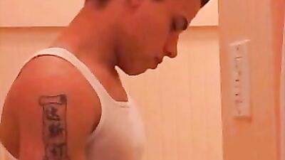 Hes HUGE Stripling: The Ultimate Gay Porn Video Experience