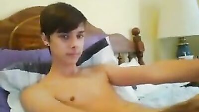 GayPornVideos.com - XXX Action Cum Shots Fun with Novinho on Webcam