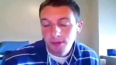 Gay Porn Webcam Action - Explosive Wanking Adventure!