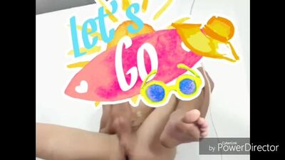 twink masturbates and eats own cum