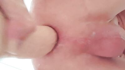 Dildo gapes my ass