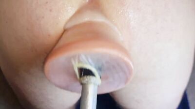 DEAN SLADE ASSFUCKED BY FUCKING MACHINE AND 10 INCH THICK DILDO SHOWING HIS GAPE FULL SPEED