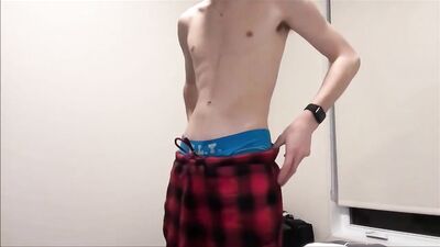 Uncut Amateur Web-Cam Foreskin Twink Poses Porn