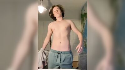 Shaggy Haired Twink Jerks Thick Cock: Amature Big Cocks Solo Porn!