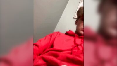 Gay College Wrestler Jock Jerks Off on Gay Porn Tube!