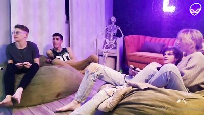 Group of Friends Lovers Bedroom Boys Porn