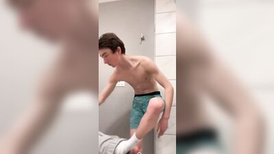 Boner Boy Fuckfest - Big Cock Amateur Gay Porn Video Showcase