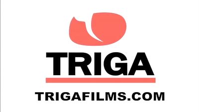 Gay Porn: Muscle Guys in Locker Room Heat