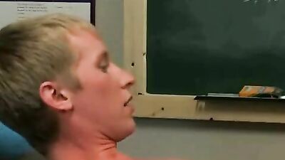 Missionary Twink Sex in the Classroom - Teach Twinks