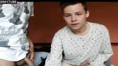 Twink Blow Porn - A Collection of Amateur Web-Cam Action!