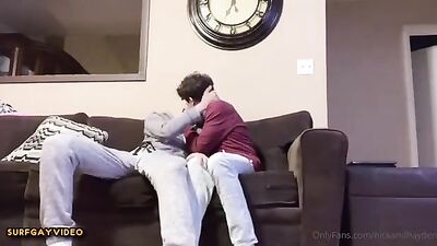 Gay Porn Twinks Sucking Cam Boys - Amateur Web-Cam