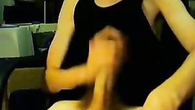 Young Webcam Wanks: The Ultimate Gay Porn Experience