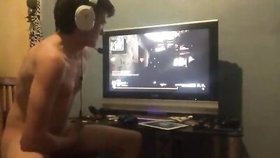 Young Playboy Online Cumshot Handjob Explosion!