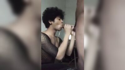 Curly femboy BBC - The ultimate oral experience!