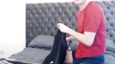 British Twinks Sucking: Amateur Ass Play Oral Exploration!