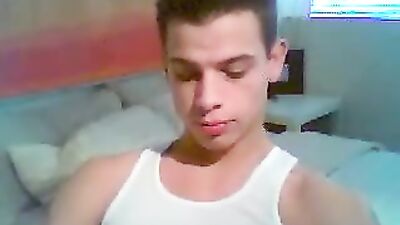 Cumming For Amature Fun - Cute Guy Porn