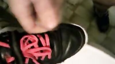 ITA Sneakers.... cum.... part 1