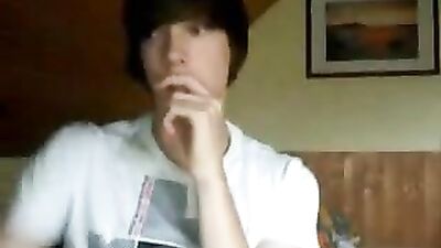 Gay Porn Twinky Big Dick - Web-Cam Video