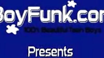 Gay Porn Action - Bareback Hot Guys!