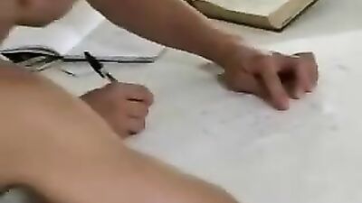 2 Twinks Bareback Adventure