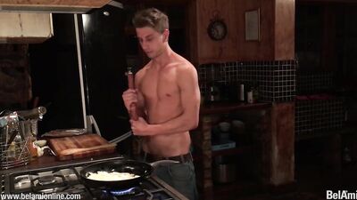 Jack Harrer naked cooking