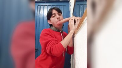 MI PRIMER DEEPTHROAT QUE VERGA