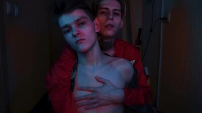 Thanked the guy for the presented bouquet of roses