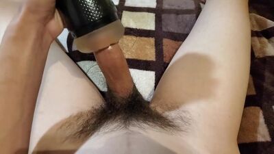 19 Stud plays with fleshight