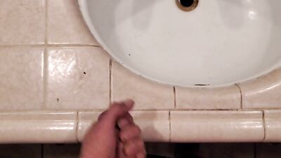 Cumshot 4K Uncut twink