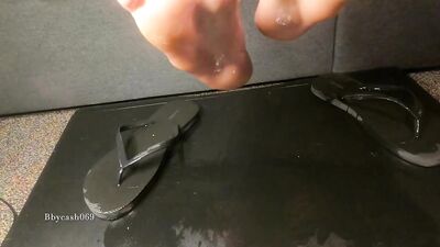 Bbycash069 Flashing His Pretty Black Toes Prev