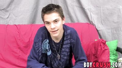 Twink Thomas Cooper strokes dick after getting interviewed