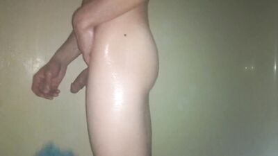 Young Twink Shows off in the Shower