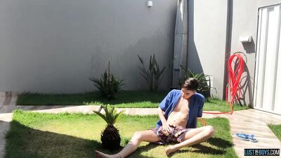 Adorable twink Henry Evans cums while masturbating outdoors