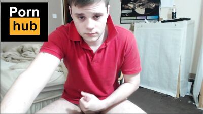 Twink Jerking Huge uncut dick !
