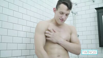 Cute Hunk Luke Strockes His Boy Meat And Shoots A Big Load!